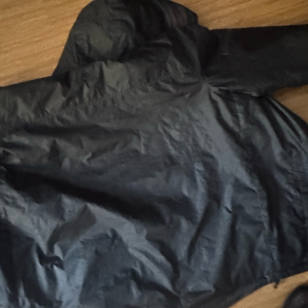 RVCA Men's Black Windbreaker Jacket - Picture 4 of 6